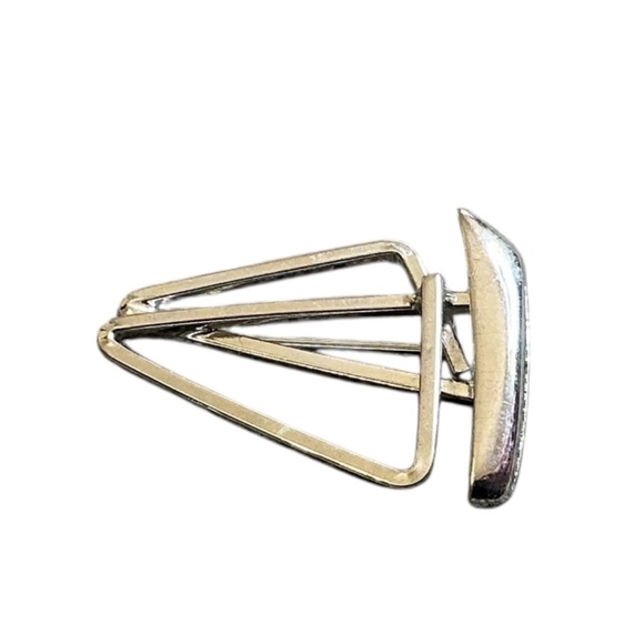 Vintage Silver Tone Sail Boat Brooch. - Picture 4 of 4